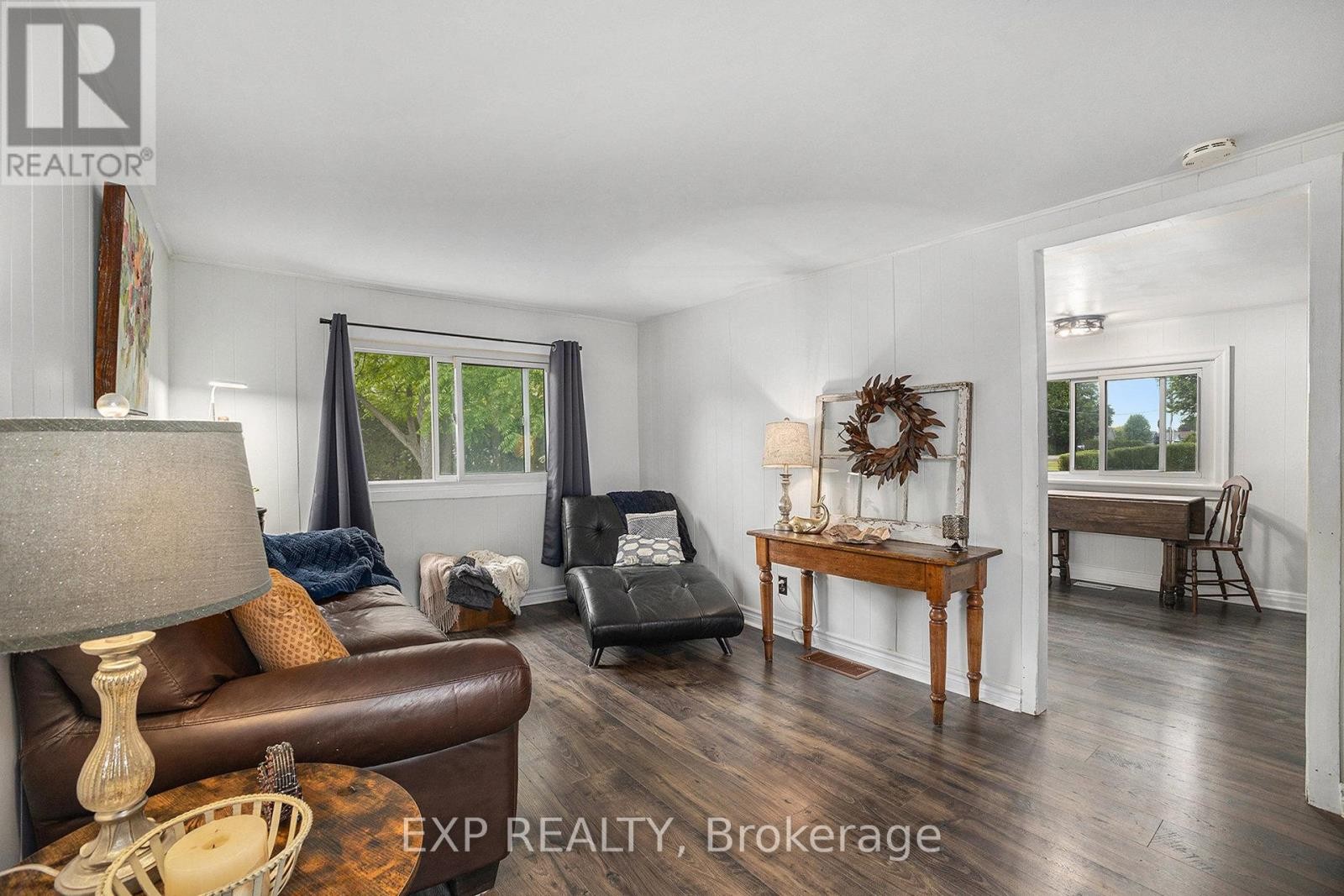 












85 MOORE STREET

,
McNab/Braeside,




Ontario
K7S1G3

