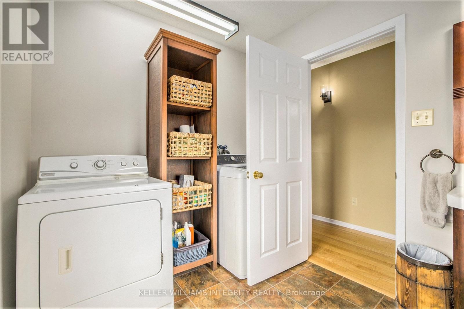 












4045 HIGHWAY 17

,
Arnprior,




Ontario
K7S3G7

