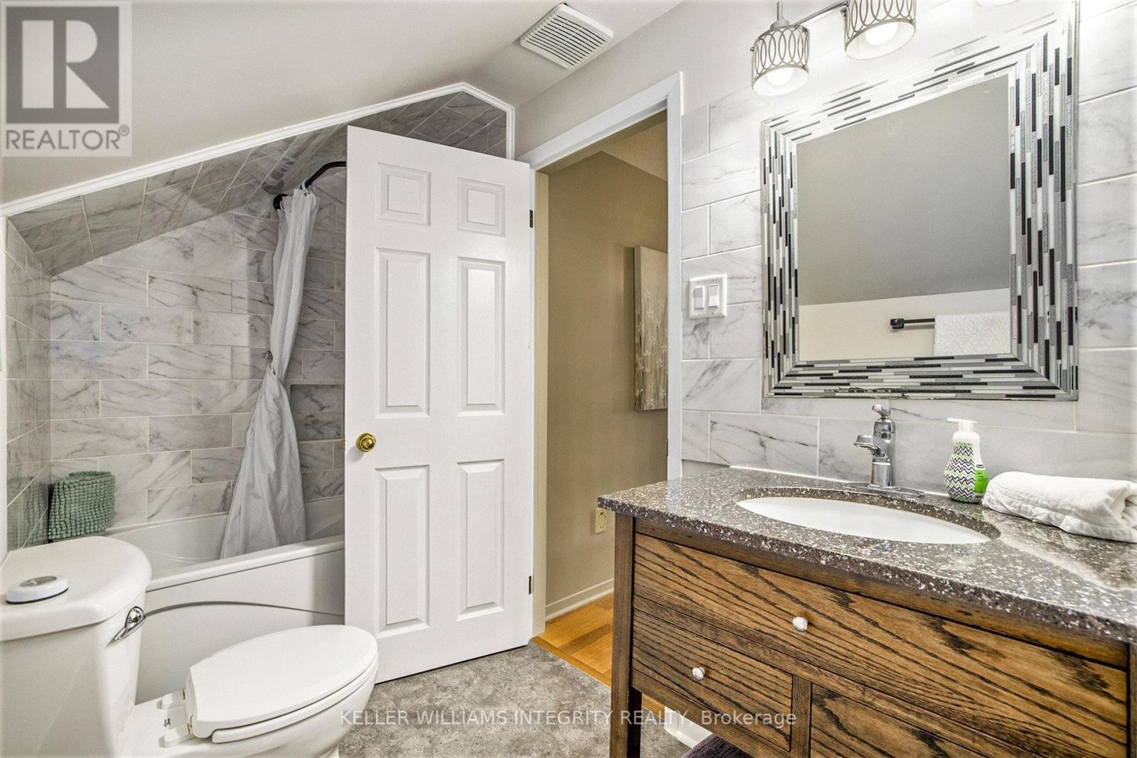 












4045 HIGHWAY 17

,
Arnprior,




Ontario
K7S3G7


