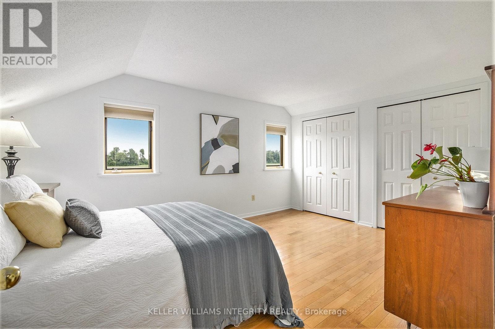 












4045 HIGHWAY 17

,
Arnprior,




Ontario
K7S3G7


