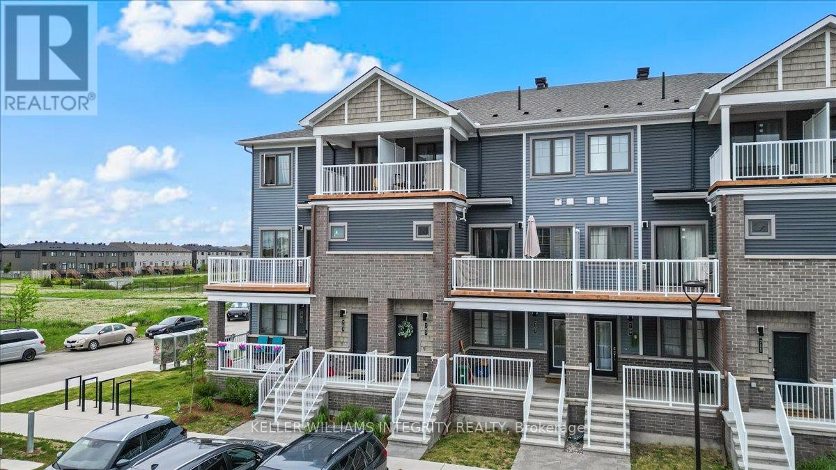 












705 CHROMITE PRIVATE

,
Ottawa,




Ontario
K2J7J2

