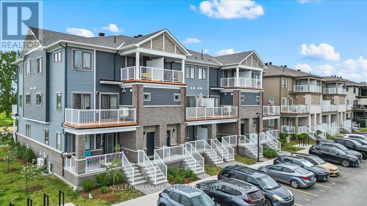












705 CHROMITE PRIVATE

,
Ottawa,




Ontario
K2J7J2

