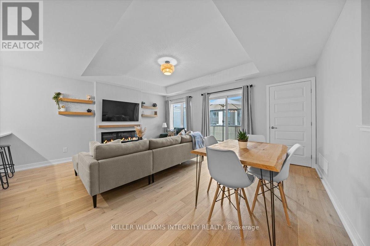 












705 CHROMITE PRIVATE

,
Ottawa,




Ontario
K2J7J2

