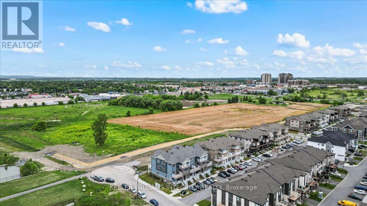 












705 CHROMITE PRIVATE

,
Ottawa,




Ontario
K2J7J2

