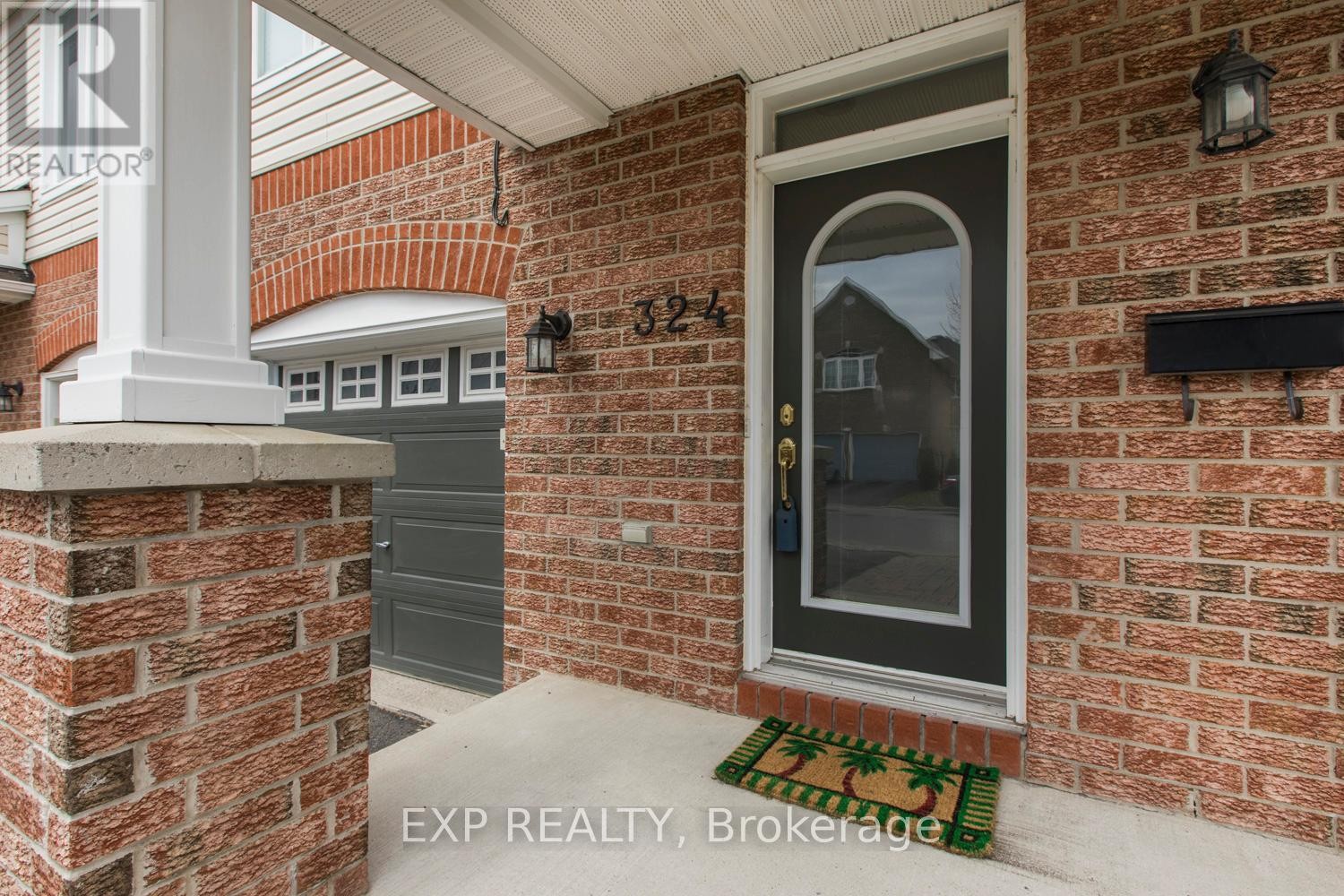












324 PARKIN CIRCLE

,
Ottawa,




Ontario
K1T4G6

