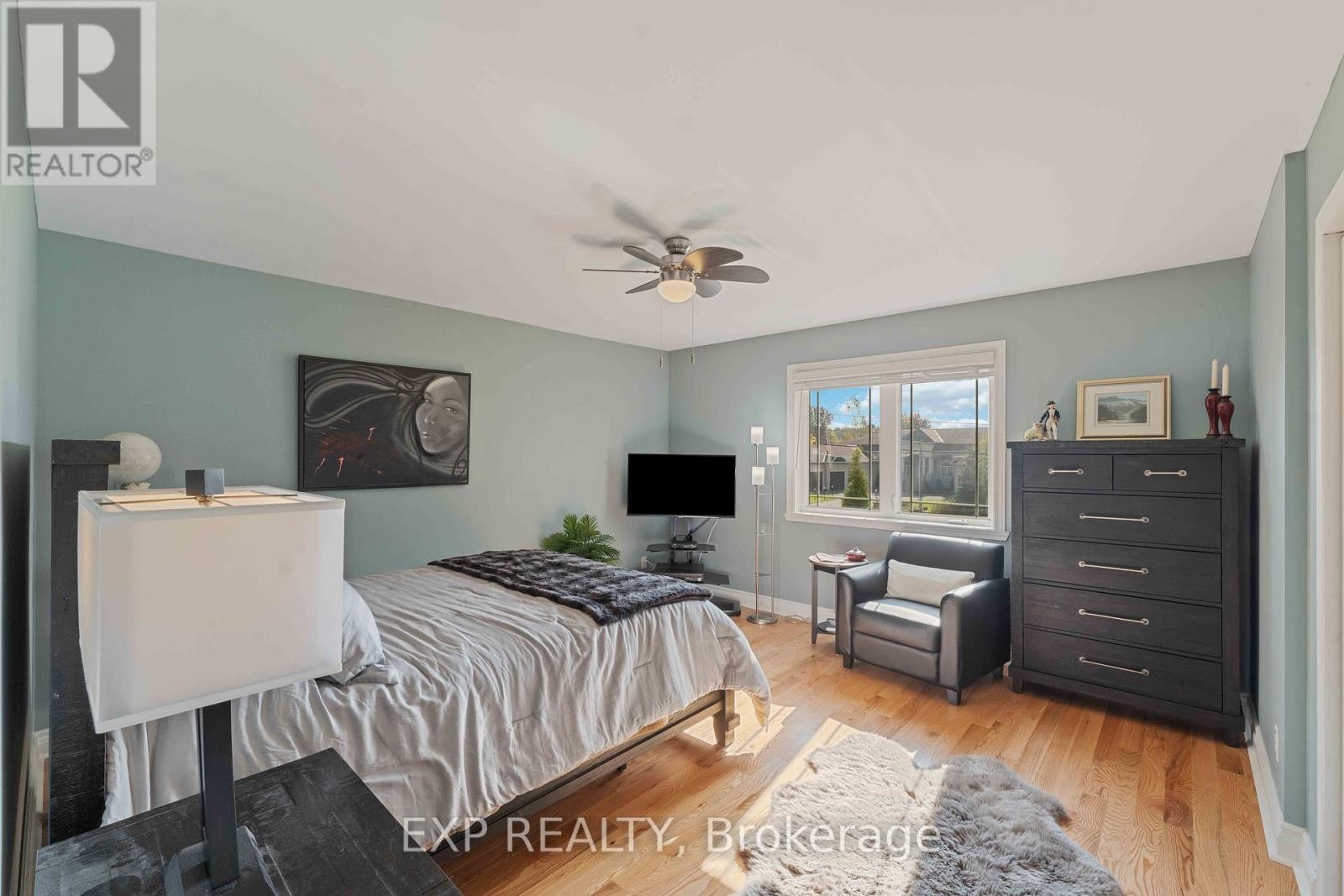 












6163 ELKWOOD DRIVE

,
Ottawa,




Ontario
K4P1N1

