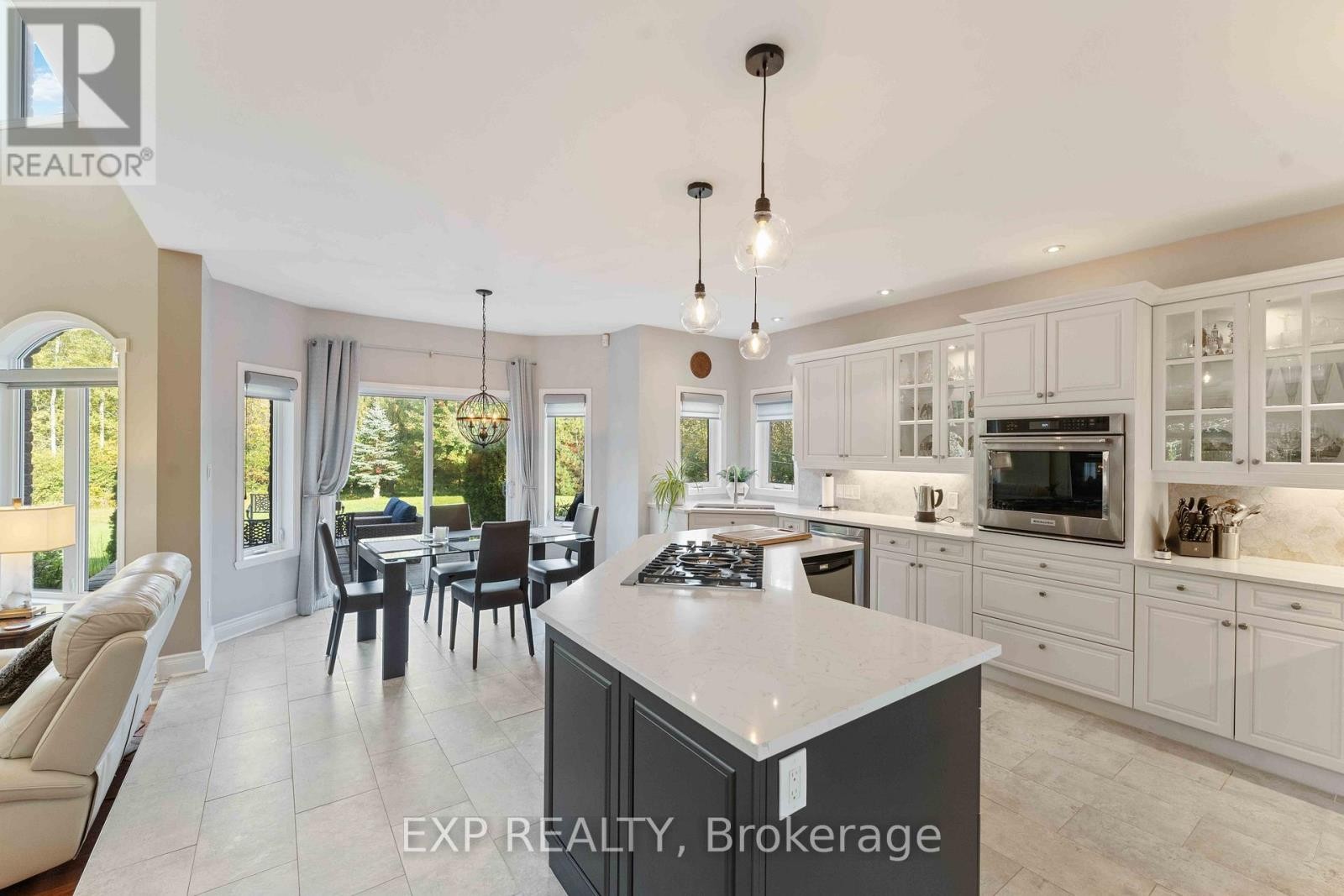 












6163 ELKWOOD DRIVE

,
Ottawa,




Ontario
K4P1N1

