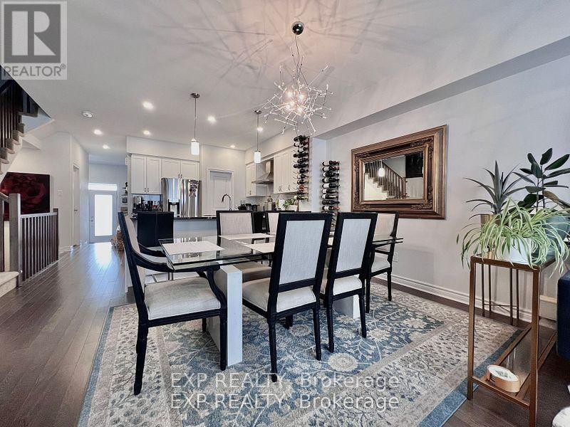 












926 BRIAN GOOD AVENUE

,
Ottawa,




Ontario
K4M0N7

