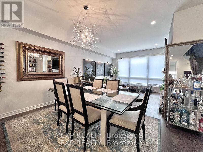 












926 BRIAN GOOD AVENUE

,
Ottawa,




Ontario
K4M0N7

