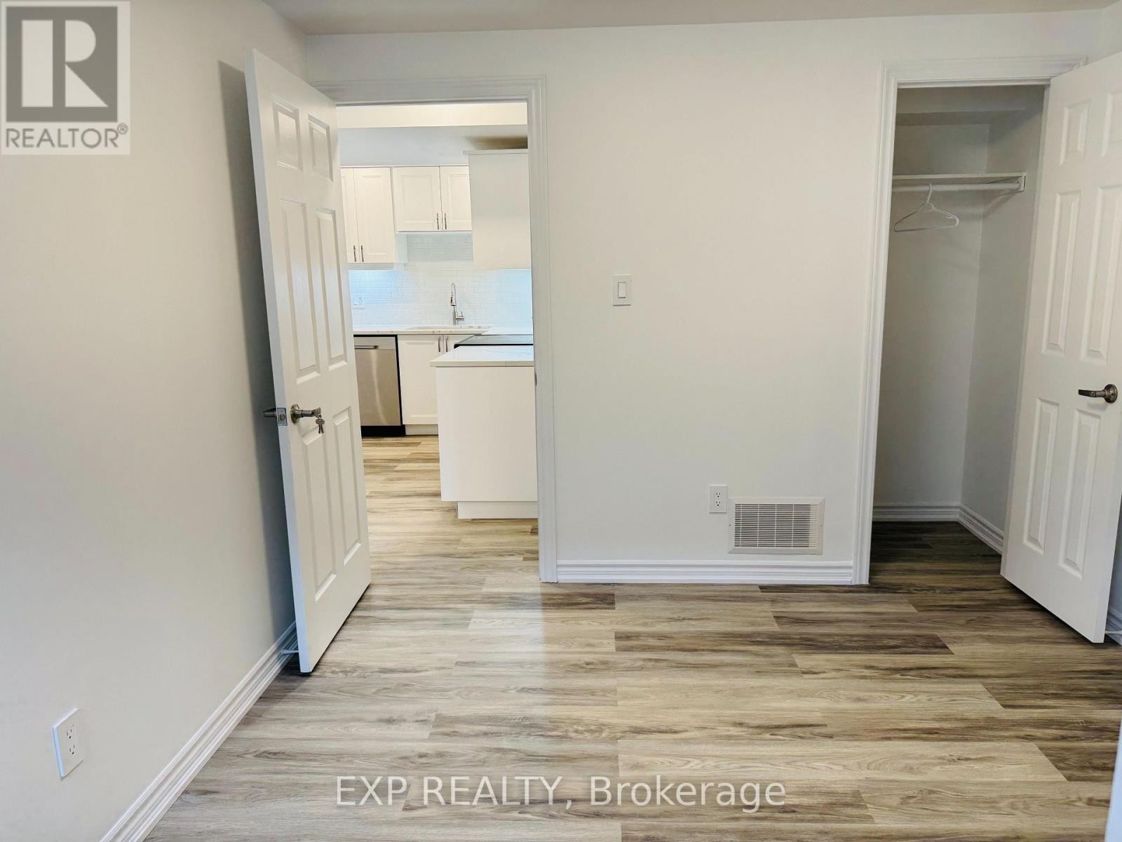 












UNIT 2 (LOWER UNIT) - 550 MILLARS SOUND WAY

,
Ottawa,




Ontario
K2J6K4

