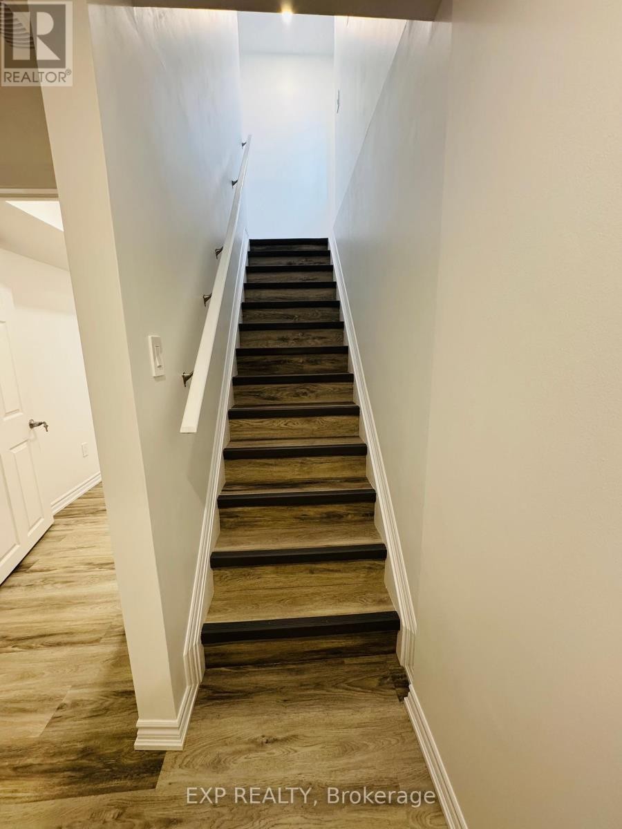 












UNIT 2 (LOWER UNIT) - 550 MILLARS SOUND WAY

,
Ottawa,




Ontario
K2J6K4

