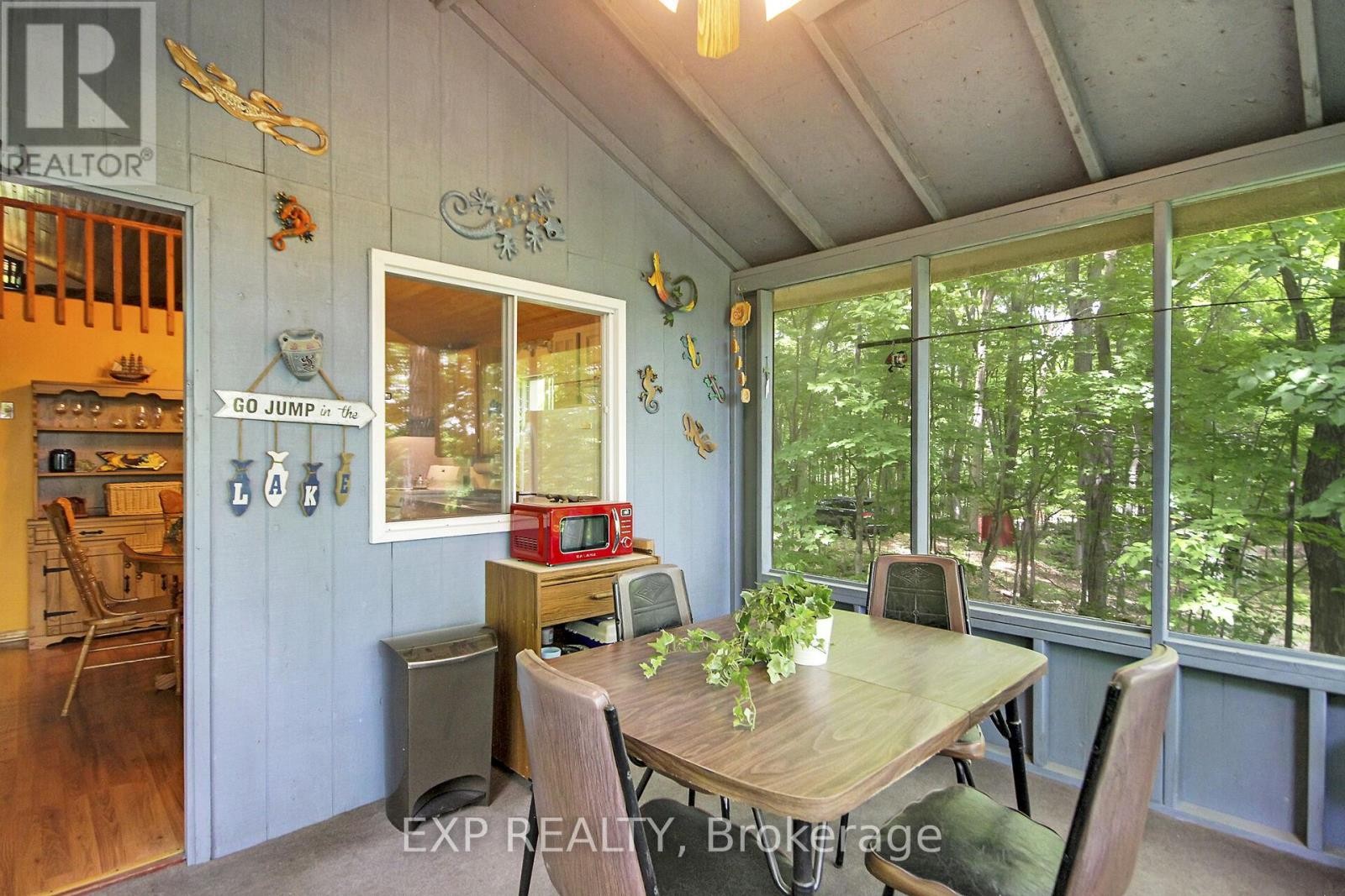 












59 FAIRHAVEN LANE

,
Frontenac (Frontenac South),




Ontario
K0H2B0


