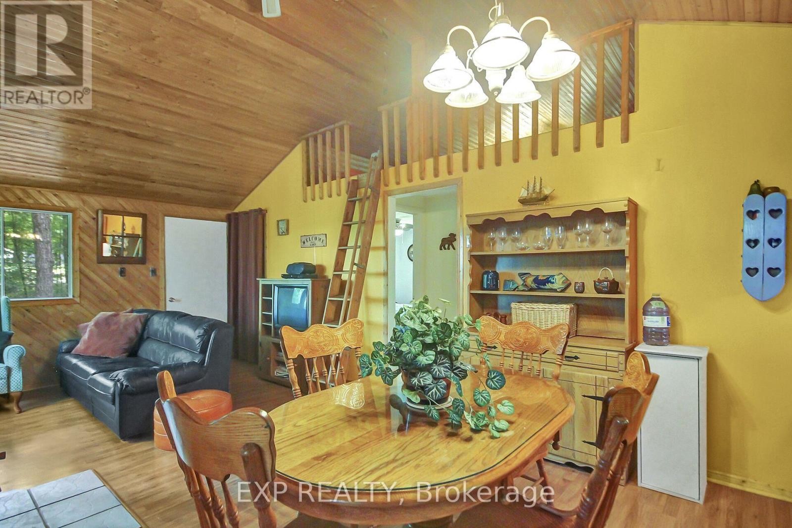 












59 FAIRHAVEN LANE

,
Frontenac (Frontenac South),




Ontario
K0H2B0

