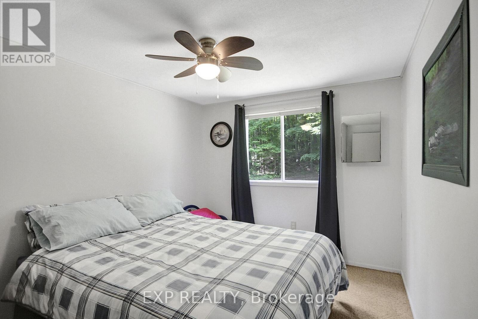 












59 FAIRHAVEN LANE

,
Frontenac (Frontenac South),




Ontario
K0H2B0

