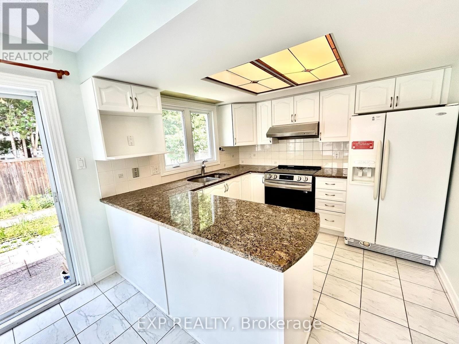 












135 PICASSO DRIVE

,
Ottawa,




Ontario
K1G5S9

