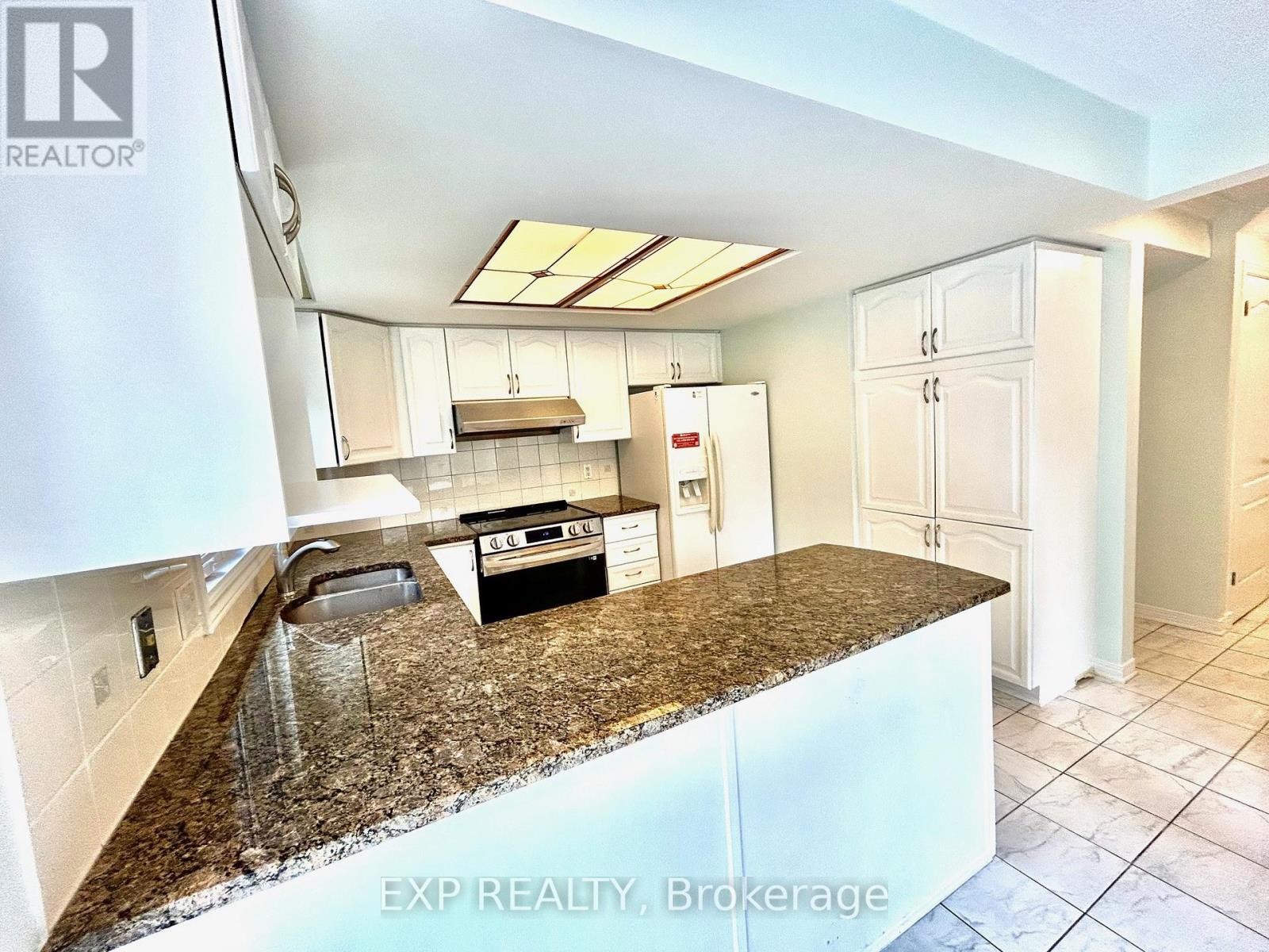 












135 PICASSO DRIVE

,
Ottawa,




Ontario
K1G5S9

