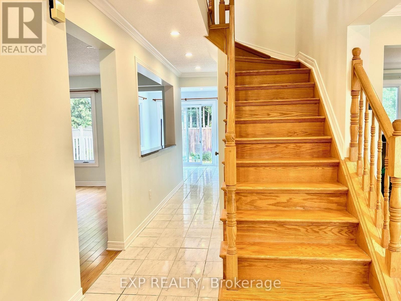 












135 PICASSO DRIVE

,
Ottawa,




Ontario
K1G5S9

