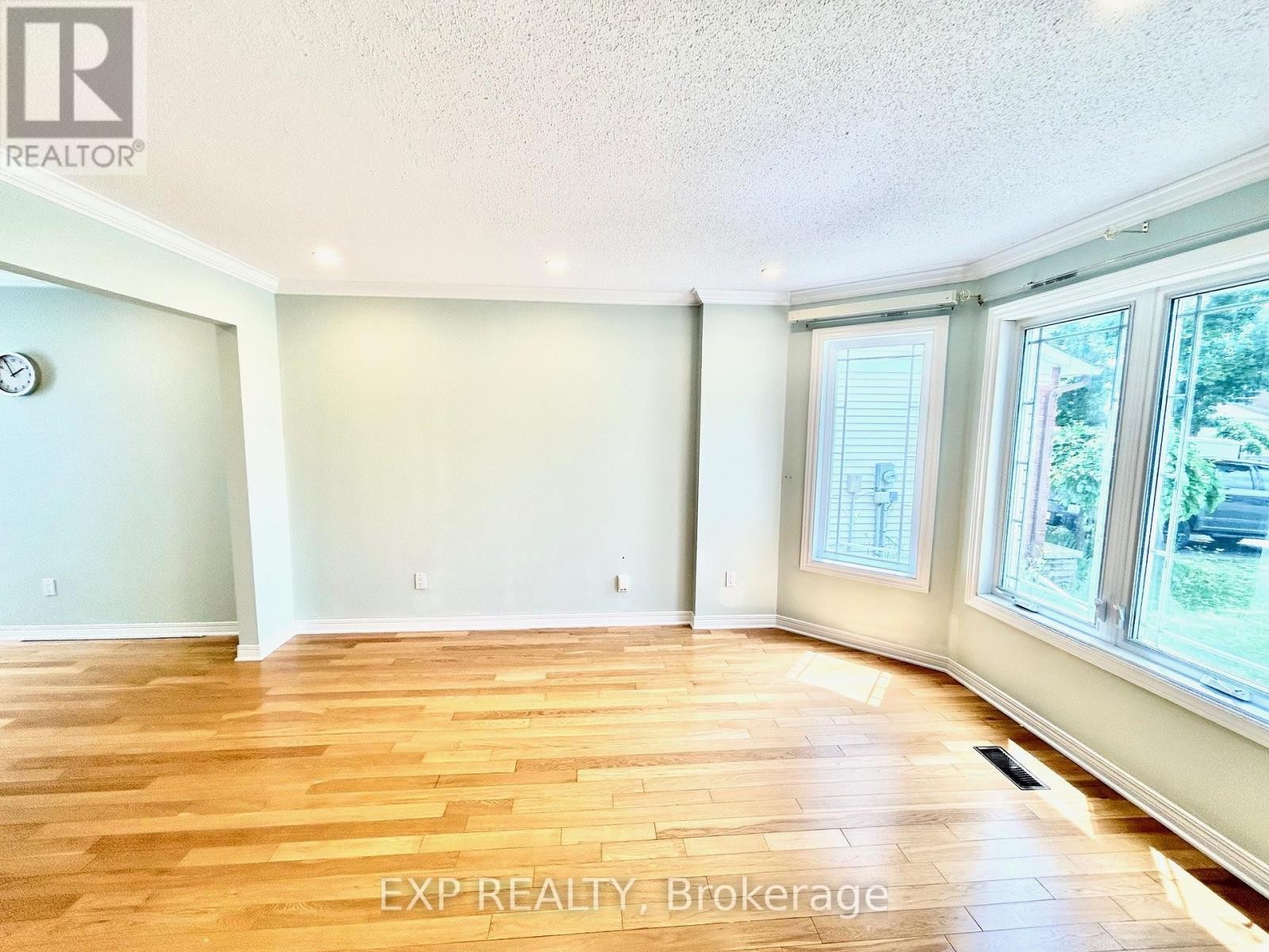 












135 PICASSO DRIVE

,
Ottawa,




Ontario
K1G5S9

