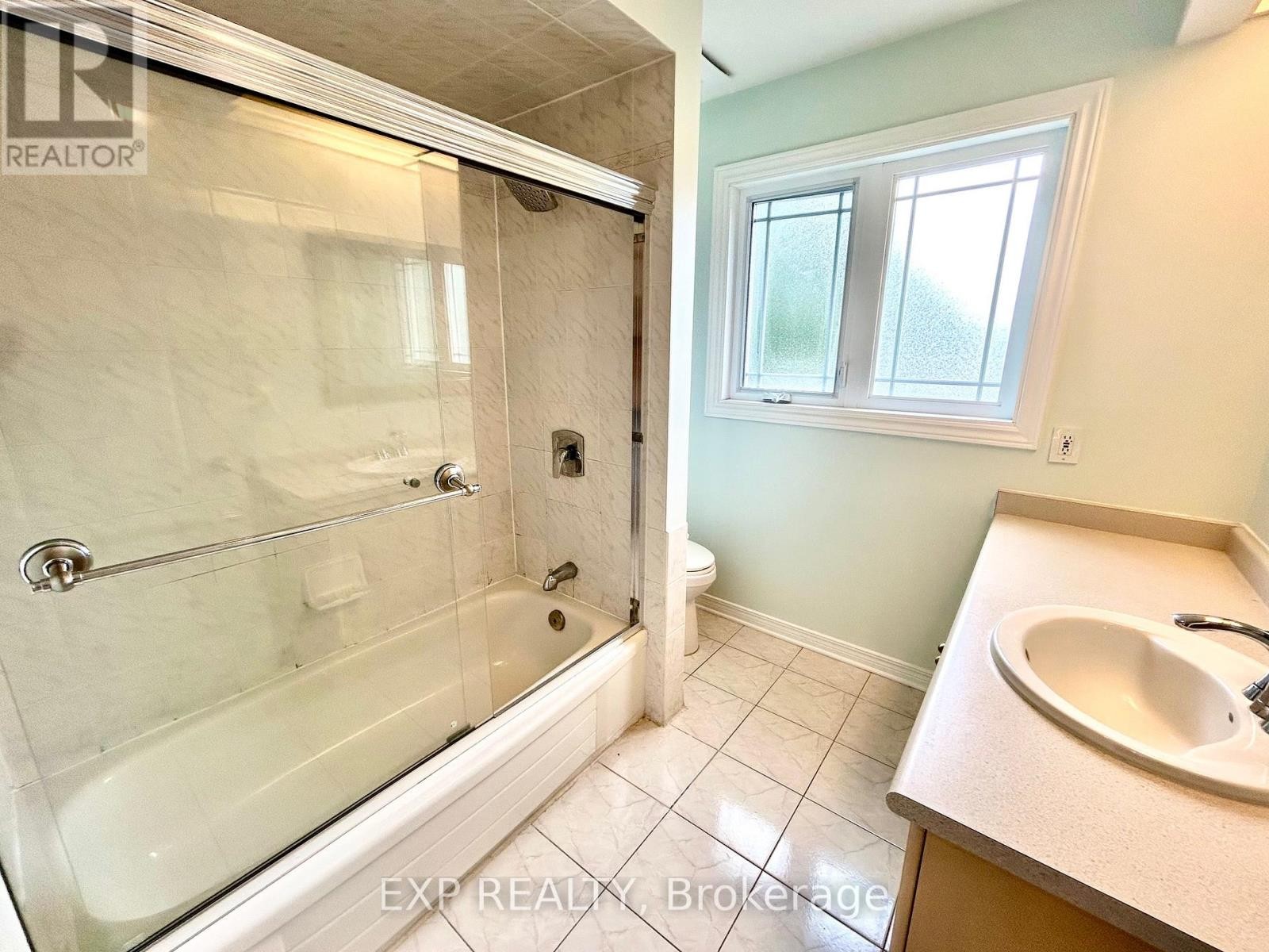 












135 PICASSO DRIVE

,
Ottawa,




Ontario
K1G5S9

