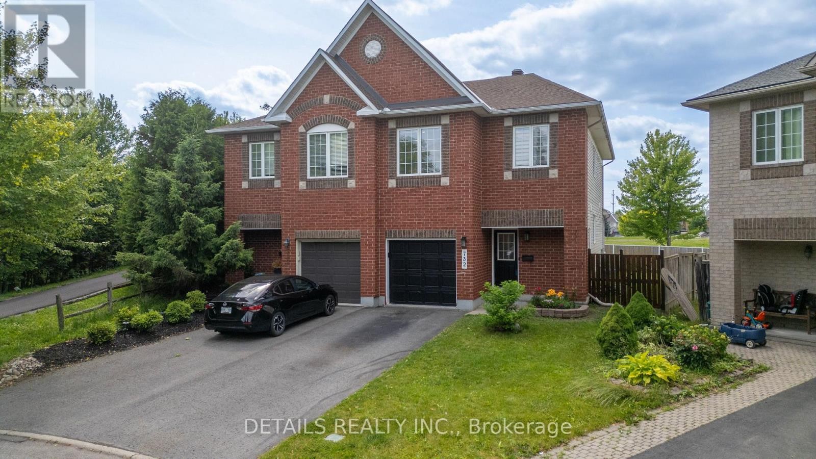 












732 CARMELLA CRESCENT

,
Ottawa,




Ontario
K4A4V8

