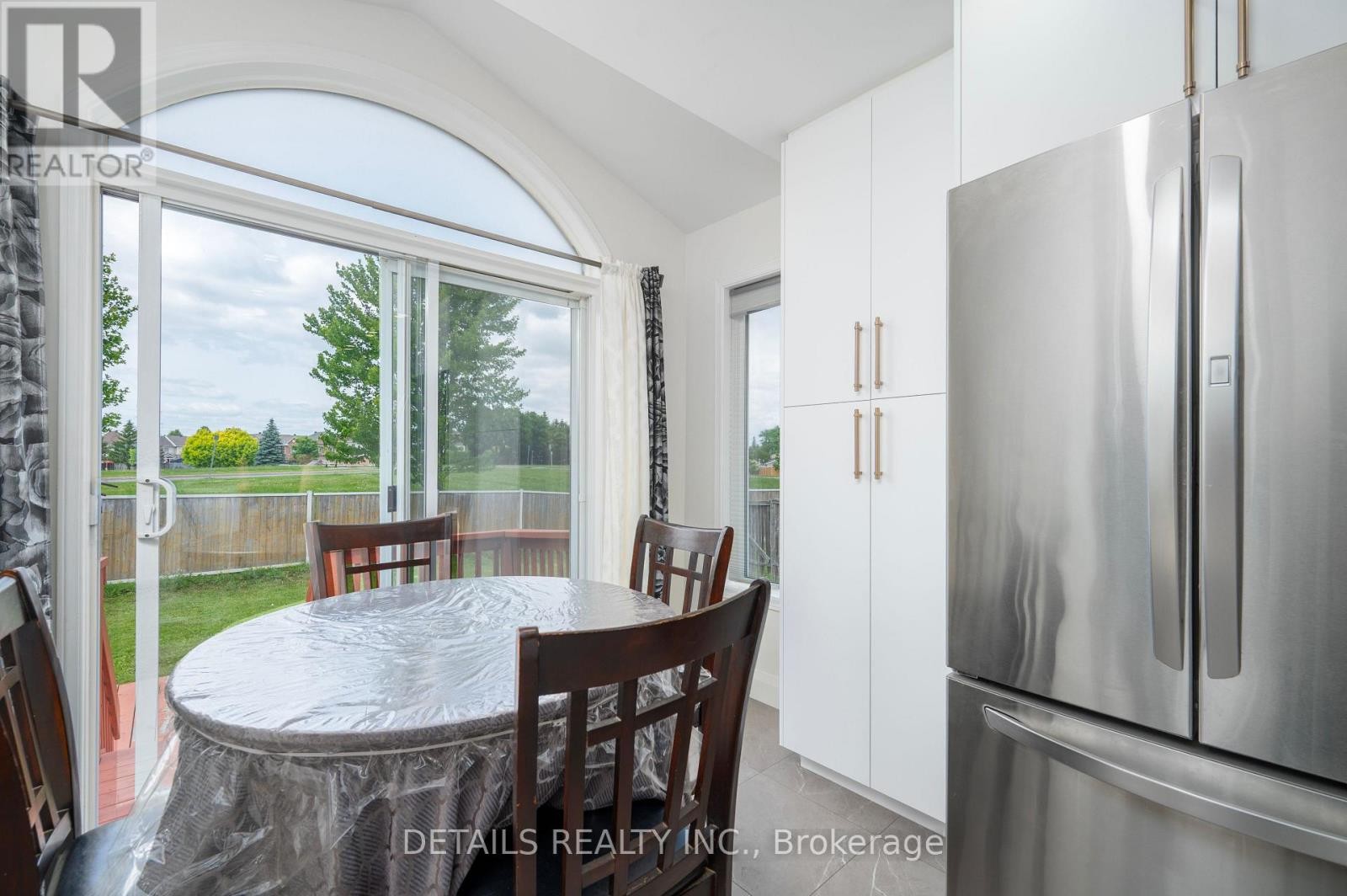 












732 CARMELLA CRESCENT

,
Ottawa,




Ontario
K4A4V8

