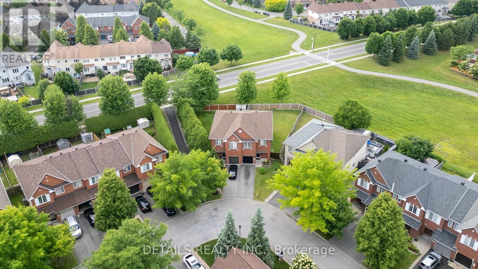












732 CARMELLA CRESCENT

,
Ottawa,




Ontario
K4A4V8

