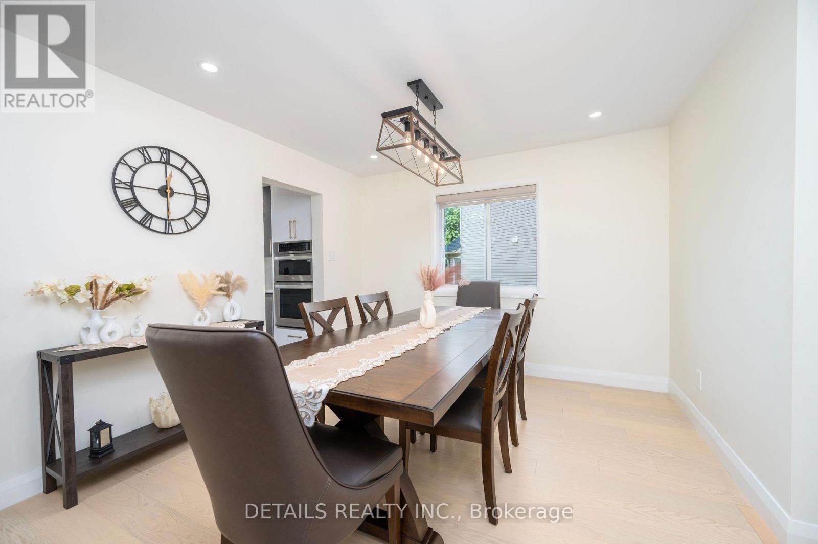 












732 CARMELLA CRESCENT

,
Ottawa,




Ontario
K4A4V8

