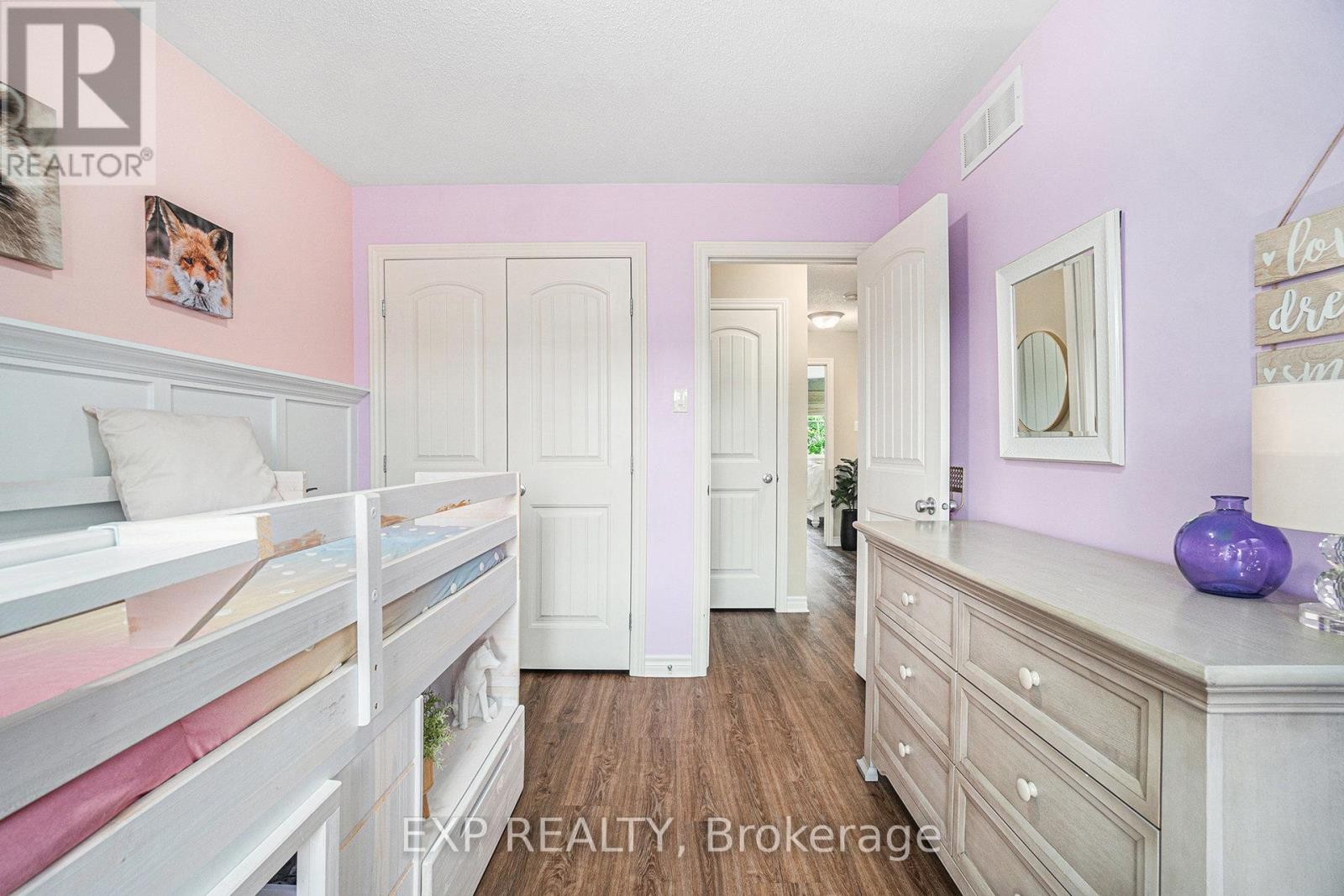 












493 ROCHEFORT CIRCLE

,
Ottawa,




Ontario
K4A0M9

