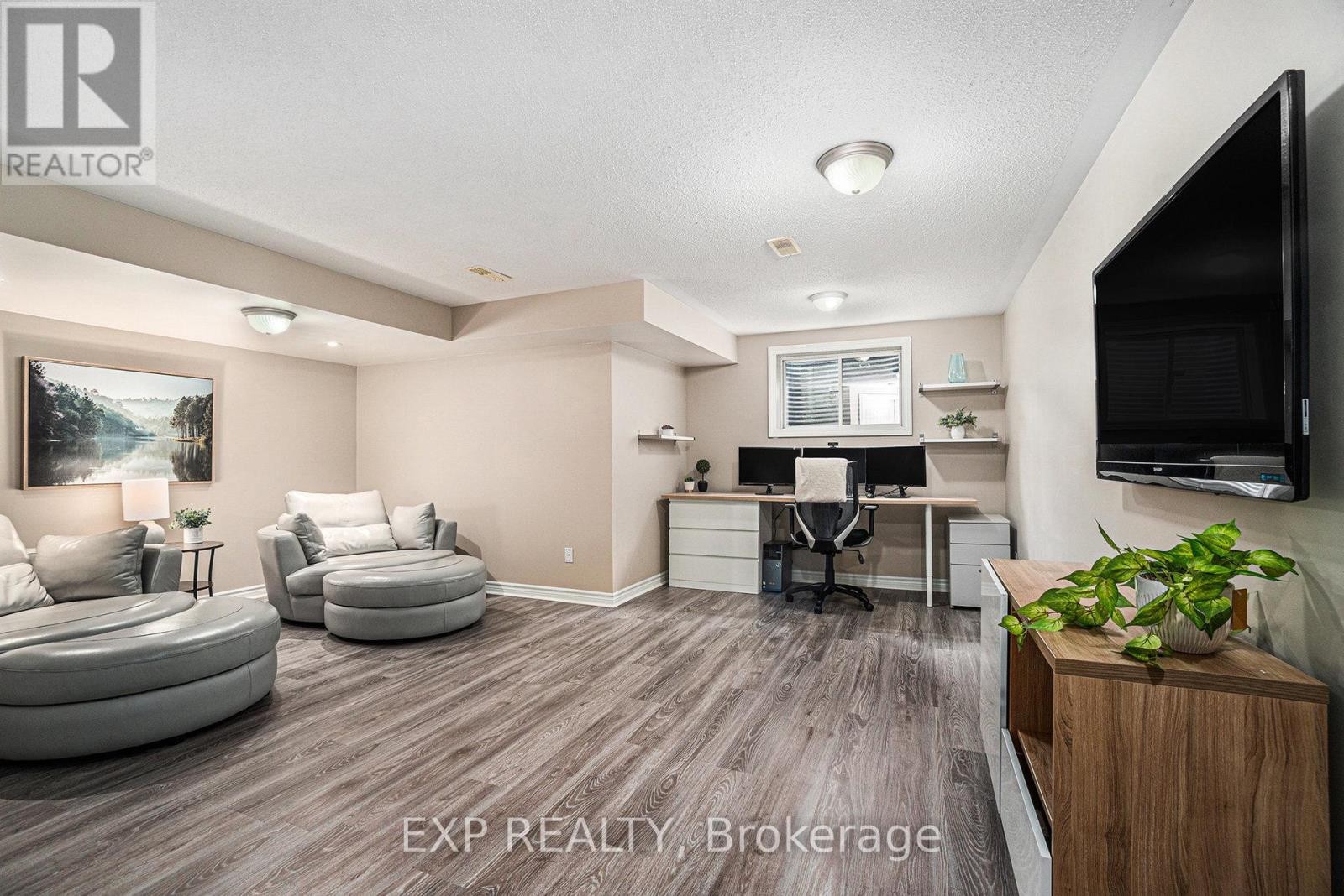 












493 ROCHEFORT CIRCLE

,
Ottawa,




Ontario
K4A0M9

