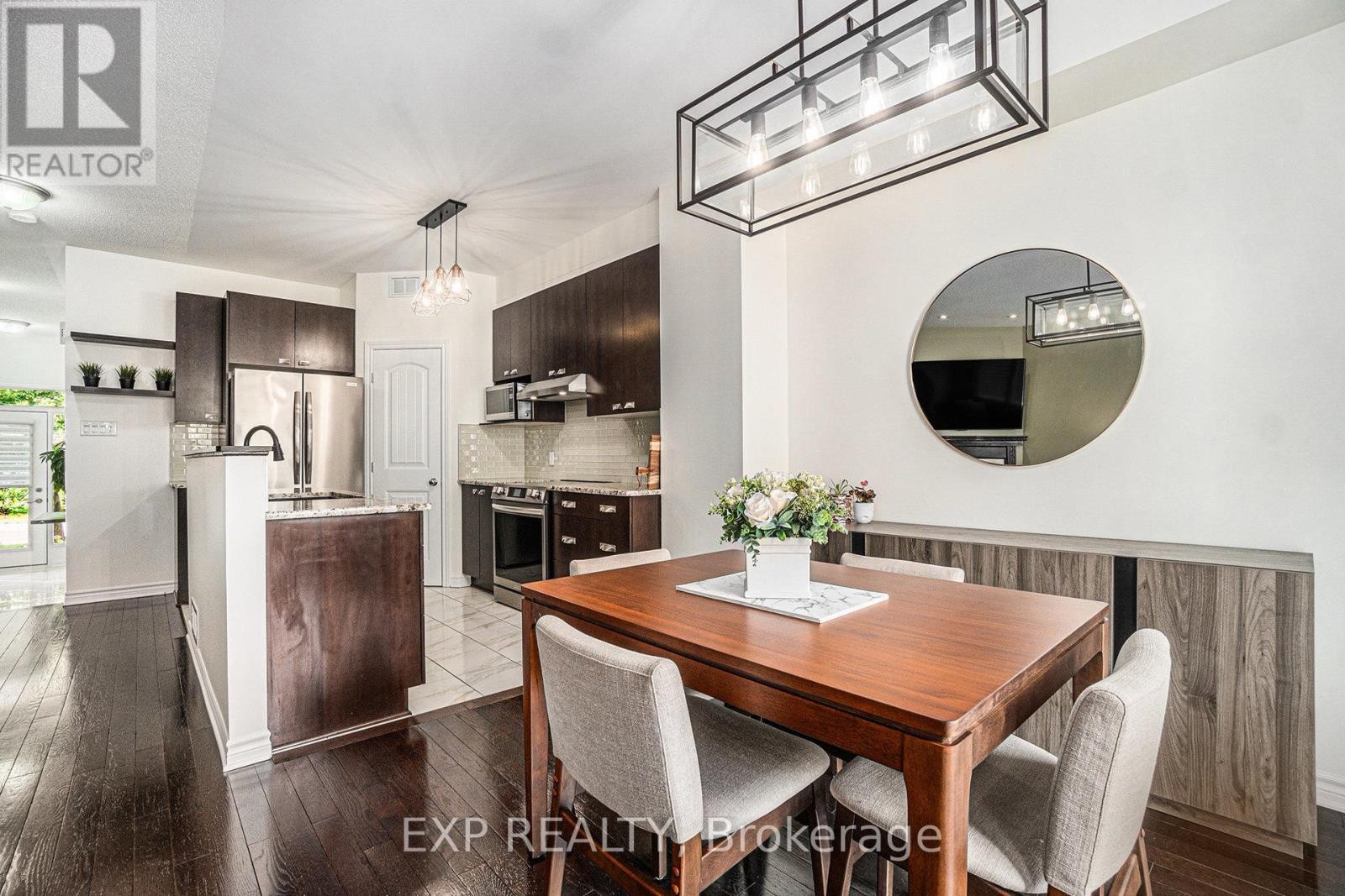 












493 ROCHEFORT CIRCLE

,
Ottawa,




Ontario
K4A0M9

