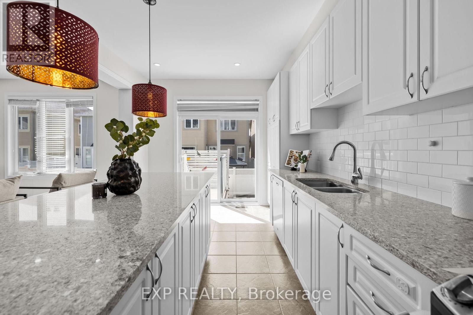 












255 RIVERTREE STREET

,
Ottawa,




Ontario
K2M0J6

