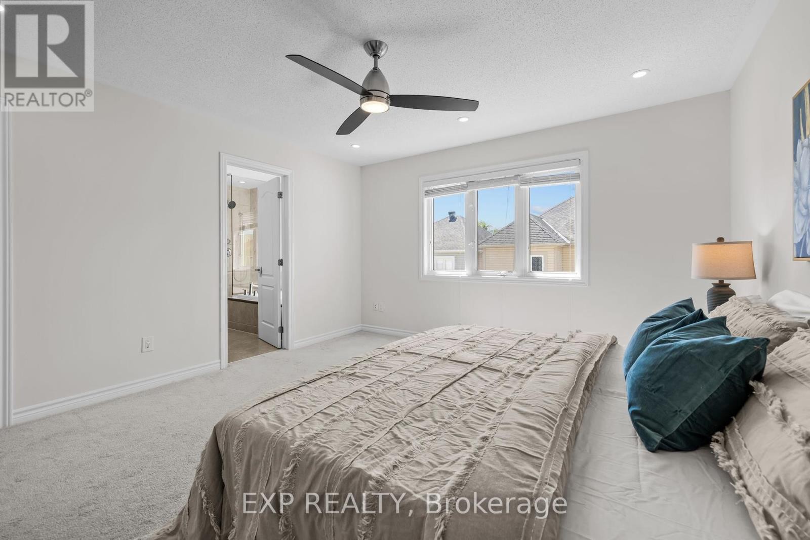 












255 RIVERTREE STREET

,
Ottawa,




Ontario
K2M0J6

