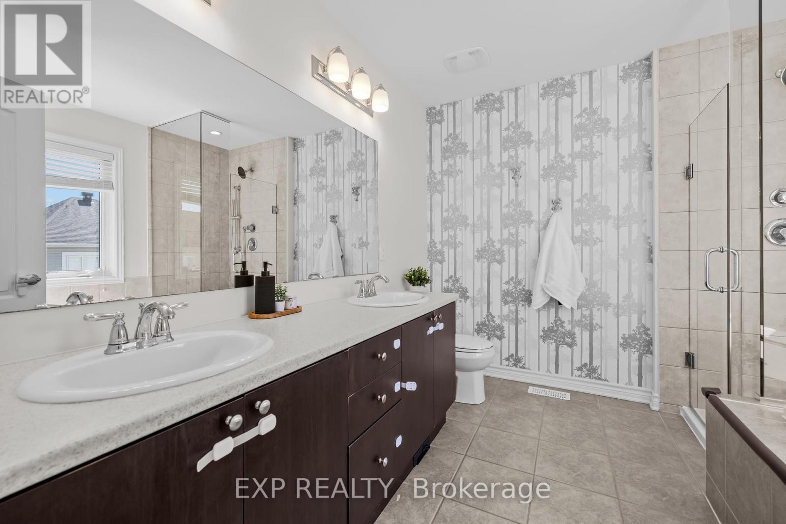 












255 RIVERTREE STREET

,
Ottawa,




Ontario
K2M0J6

