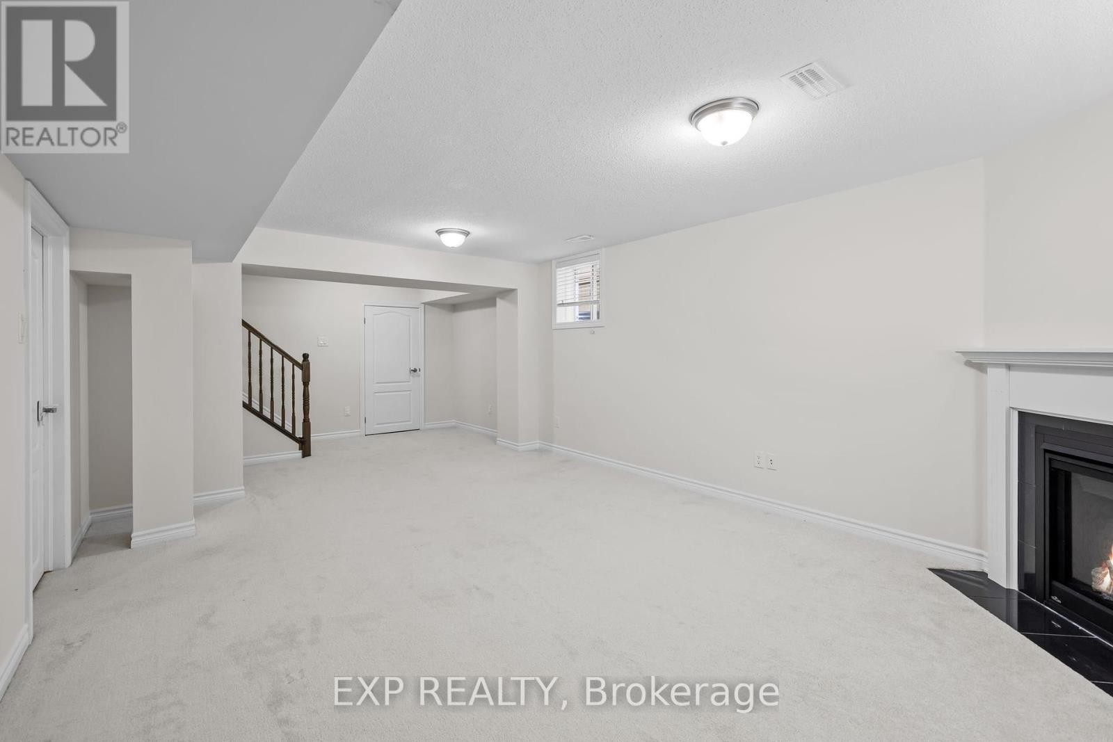 












255 RIVERTREE STREET

,
Ottawa,




Ontario
K2M0J6

