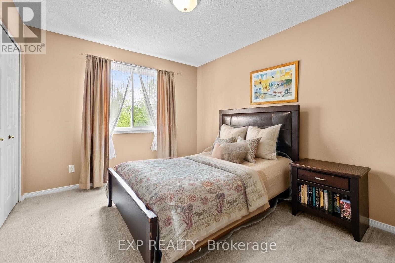 












336 WISTERIA CRESCENT

,
Ottawa,




Ontario
K1V0N5

