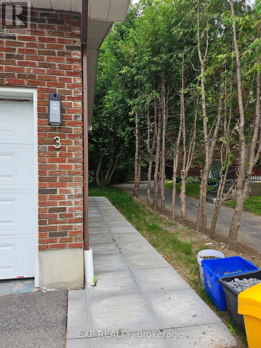 












3 - 555 CHURCHILL AVENUE N

,
Ottawa,




Ontario
K1Z5E6


