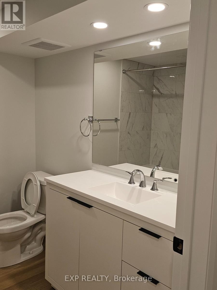 












3 - 555 CHURCHILL AVENUE N

,
Ottawa,




Ontario
K1Z5E6

