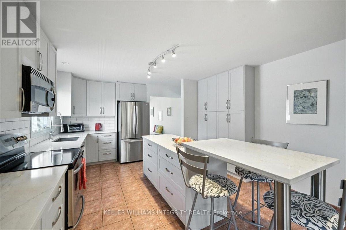 












6524 RICHER DRIVE

,
Ottawa,




Ontario
K1C3G4


