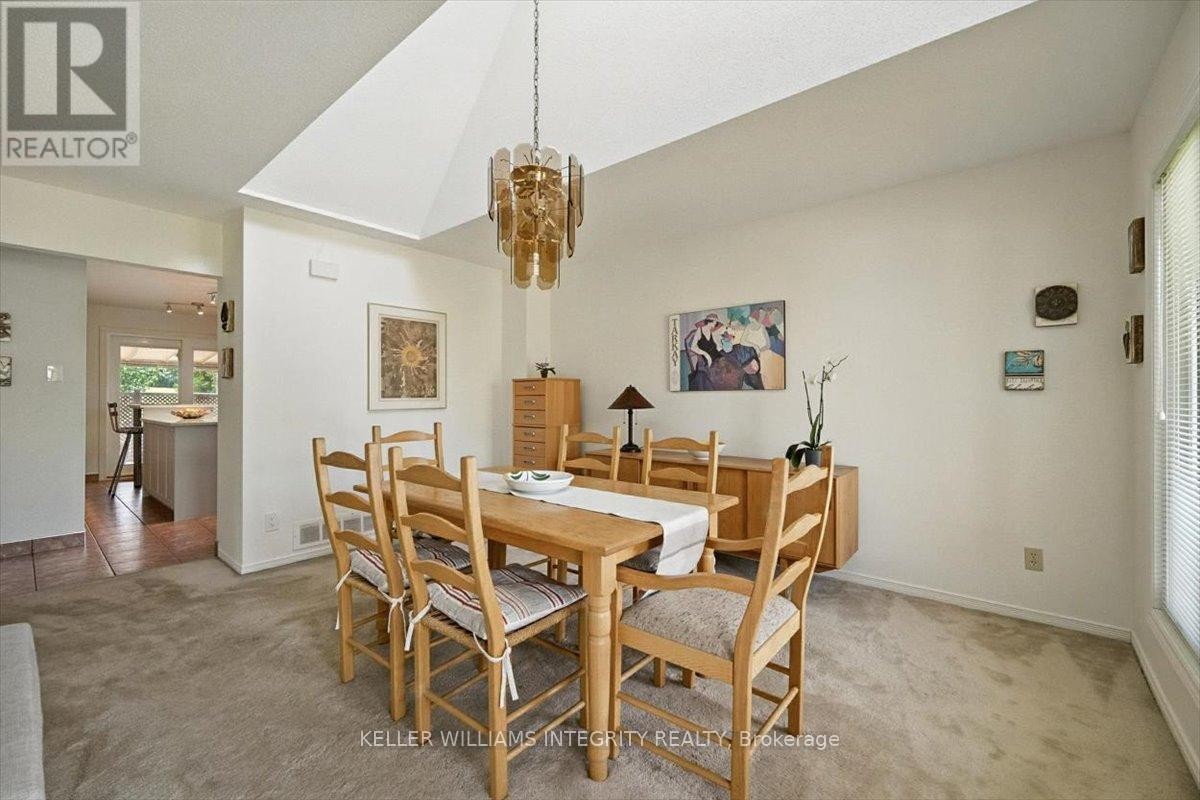 












6524 RICHER DRIVE

,
Ottawa,




Ontario
K1C3G4

