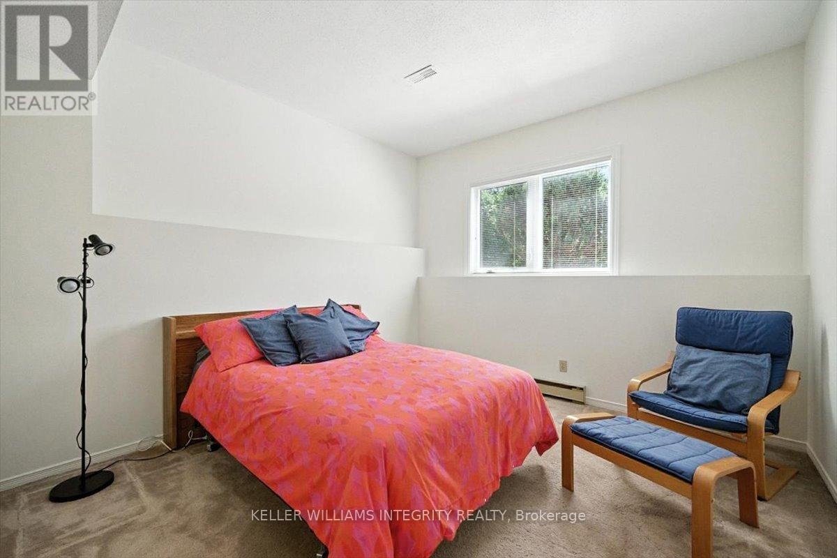 












6524 RICHER DRIVE

,
Ottawa,




Ontario
K1C3G4

