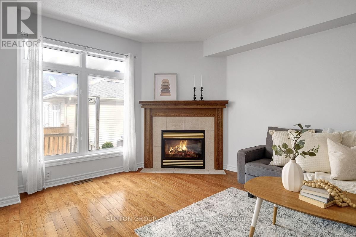 












5533 DOCTOR LEACH DRIVE

,
Ottawa,




Ontario
K4M1L6

