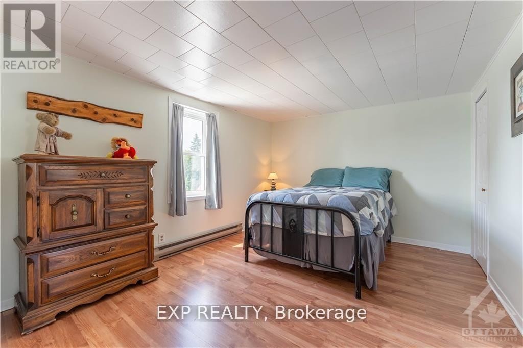 












50 VICTORIA STREET E

,
North Glengarry,




Ontario
K0C1A0

