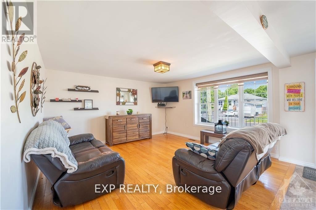 












50 VICTORIA STREET E

,
North Glengarry,




Ontario
K0C1A0

