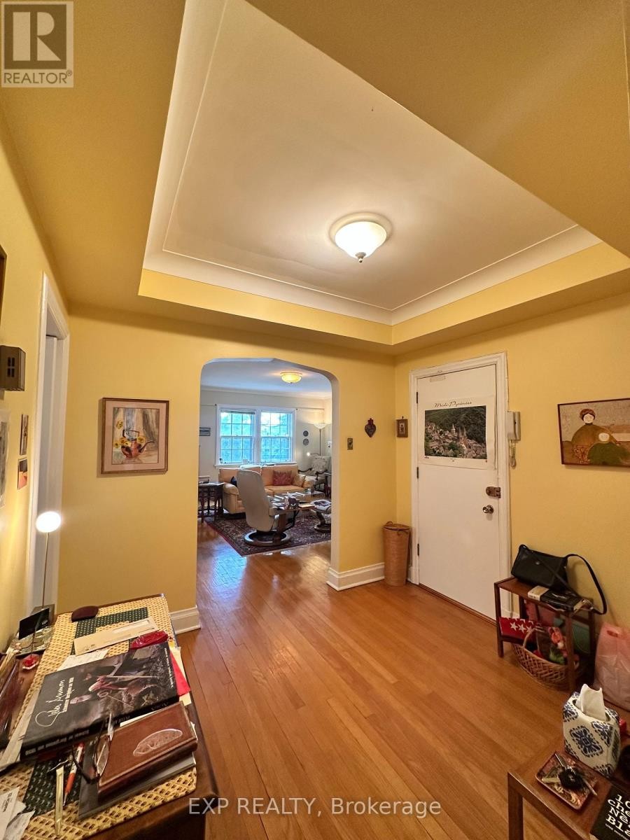 












2 - 592 QUEEN ELIZABETH DRIVE

,
Ottawa,




Ontario
K1S3N5

