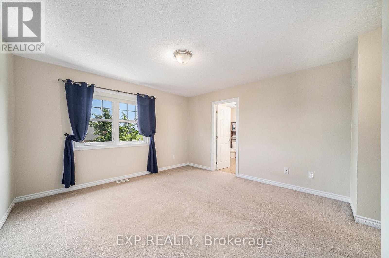 












301 GALLANTRY WAY

,
Ottawa,




Ontario
K2S0P8

