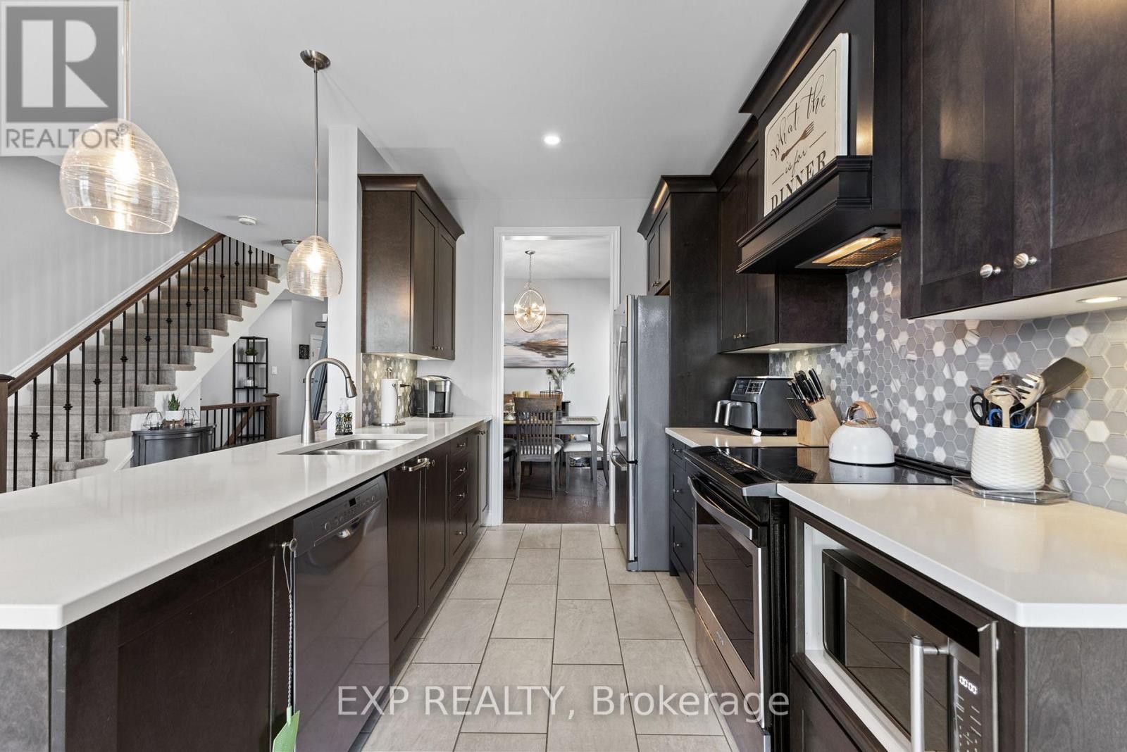 












8 DULMAGE CRESCENT

,
Carleton Place,




Ontario
K7C0E5

