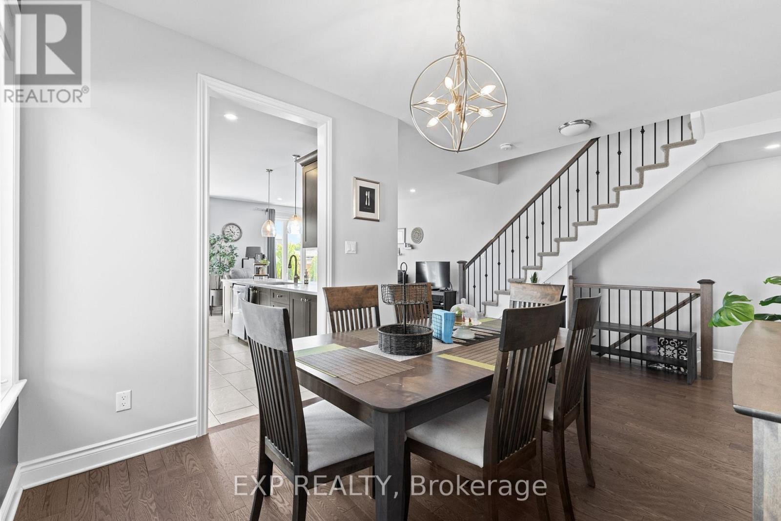 












8 DULMAGE CRESCENT

,
Carleton Place,




Ontario
K7C0E5

