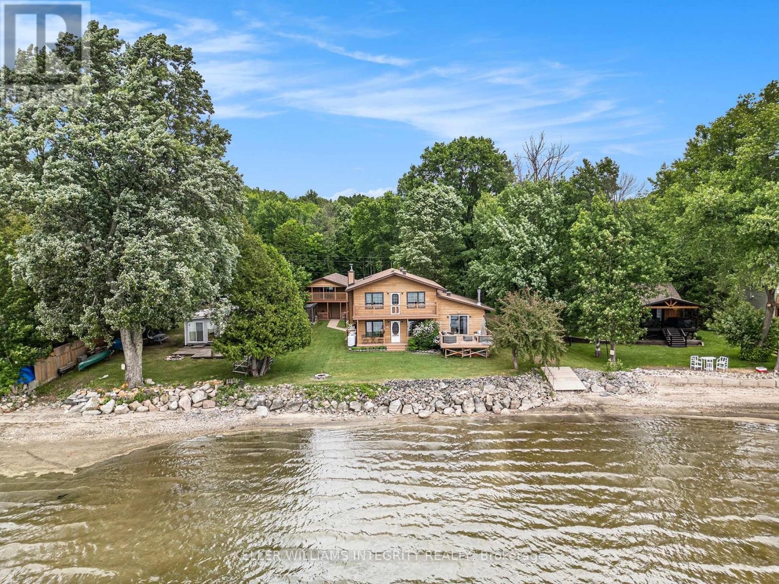 












501 STEWART LANE

,
Lanark Highlands,




Ontario
K0G1M0

