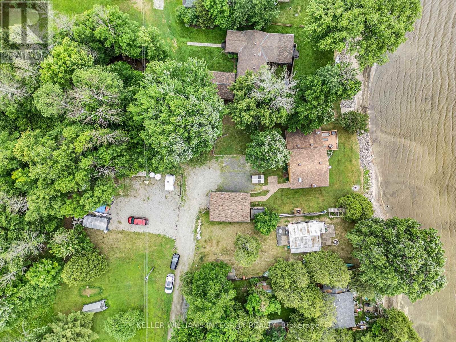 












501 STEWART LANE

,
Lanark Highlands,




Ontario
K0G1M0

