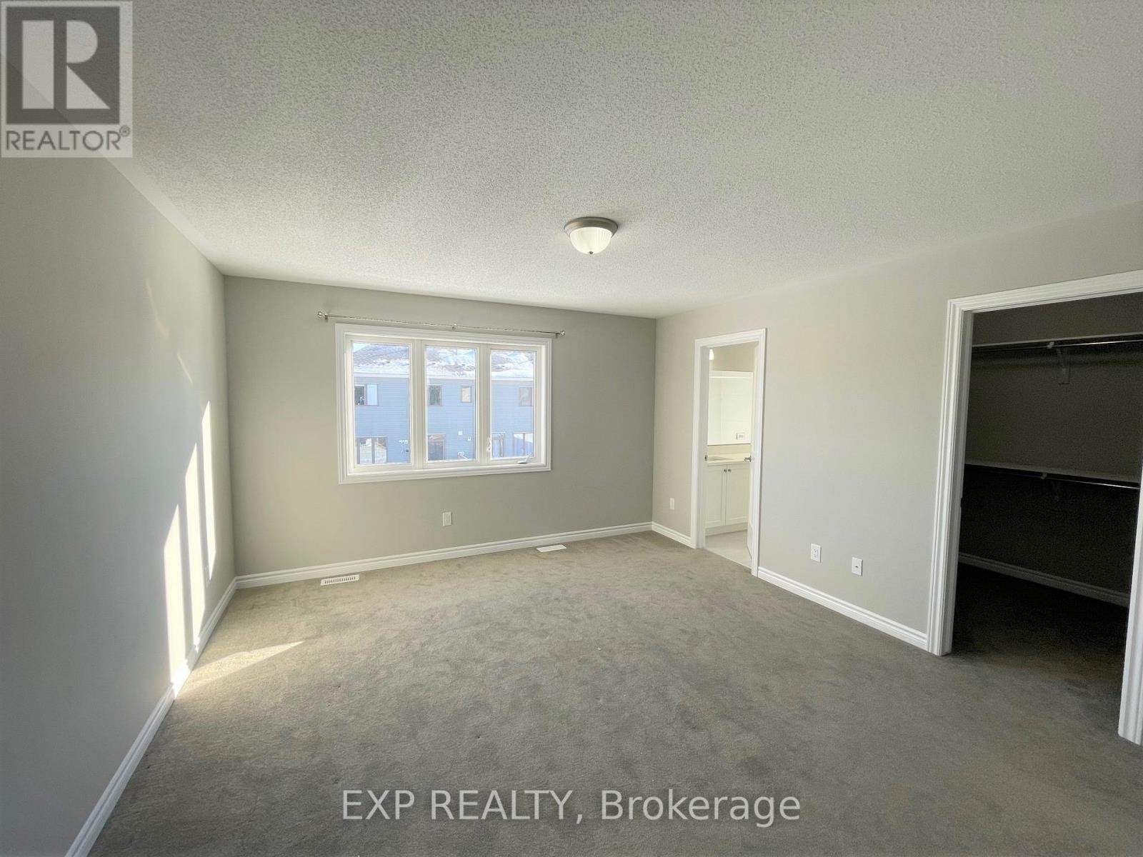 












912 RUBICON PLACE

,
Ottawa,




Ontario
K2V0R1

